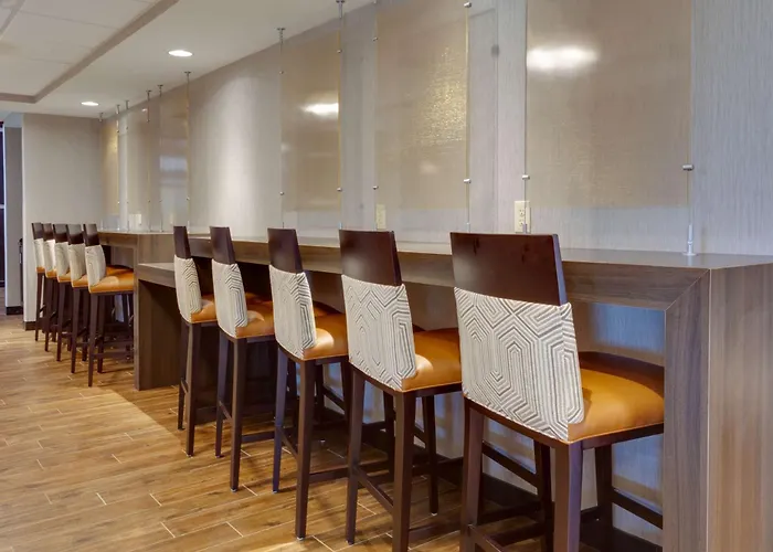Drury Inn & Suites Overland Park