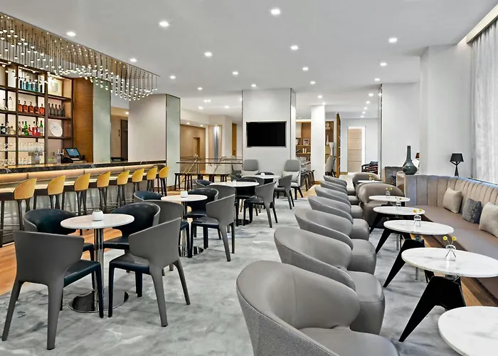 Ac Hotel By Marriott Lenexa City Center